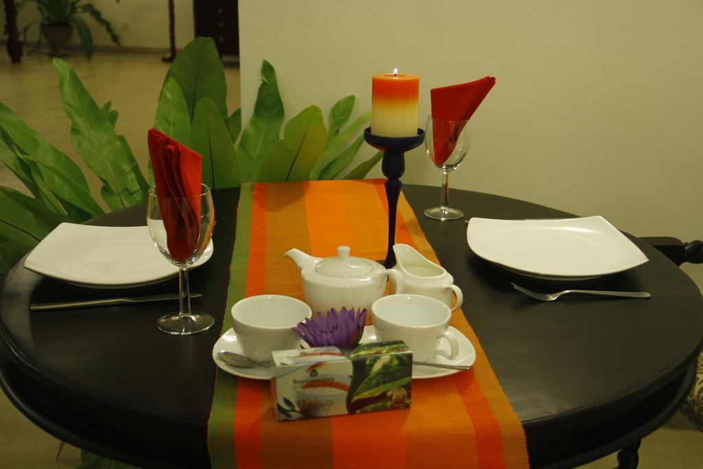 The Canes Boutique Hotel Colombo Exterior foto